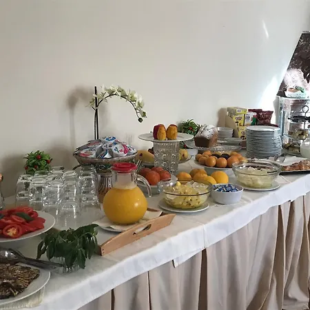 Casa Adele מלון 3*
