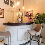 Casa Adele מלון