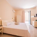 Casa Adele טאורמינה