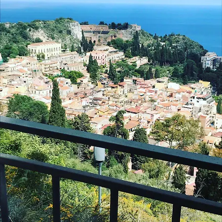 Casa Adele 3*